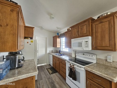 This unit offers a spacious and open layout with 2 large on Viewpoint Golf Resort in Arizona - for sale on GolfHomes.com, golf home, golf lot