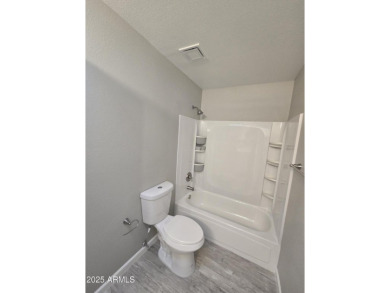 Turn-key, beautifully remodeled 2-bedroom & den & large 2-car on Cottonwood Country Club in Arizona - for sale on GolfHomes.com, golf home, golf lot