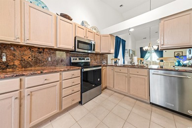 Beautifully maintained and fully furnished three-bedroom on Midway Par-3 in South Carolina - for sale on GolfHomes.com, golf home, golf lot