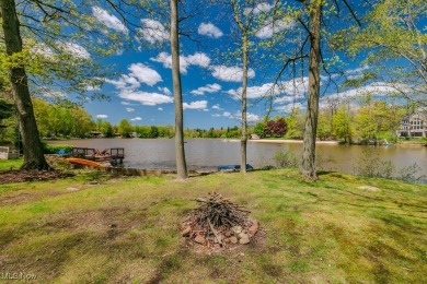 Fantastic contemporary3 Bedroom, 2.5 Bath lakefront colonial on Tanglewood National Golf Club in Ohio - for sale on GolfHomes.com, golf home, golf lot