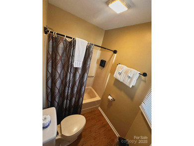 160 Whitney Blvd #7 in the Apple Valley Villas at Rumbling Bald on Rumbling Bald Resort on Lake Lure in North Carolina - for sale on GolfHomes.com, golf home, golf lot