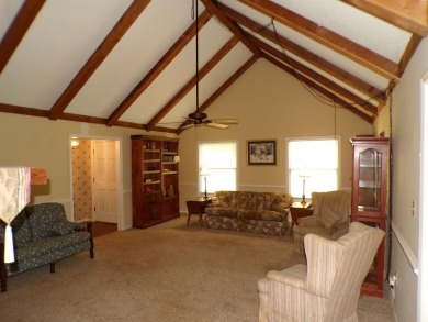 Cotton Creek Golf community home in Dist 7 looking for some TLC on The Creek Golf Club in South Carolina - for sale on GolfHomes.com, golf home, golf lot
