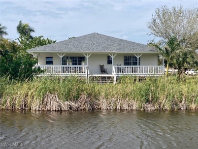 BRING OFFERS! Welcome to this delightful 2-bedroom, 2-bathroom on Alden Pines Golf Club in Florida - for sale on GolfHomes.com, golf home, golf lot