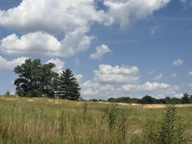 105 acres of rolling land previously Blackford Golf Club. Work on Blackford Golf Club in Indiana - for sale on GolfHomes.com, golf home, golf lot
