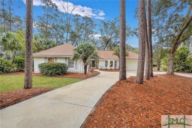 Charming 3 bedroom plus office/bedroom, 2 bath home located in on The Landings Club - Oakridge in Georgia - for sale on GolfHomes.com, golf home, golf lot