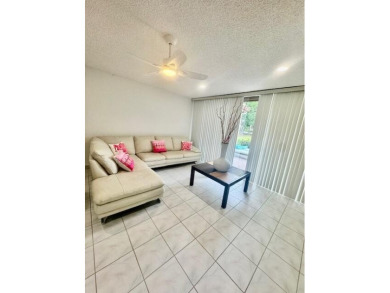 Great and spacious townhouse in one of the most desirable gated on Fountains Golf and Country Club in Florida - for sale on GolfHomes.com, golf home, golf lot