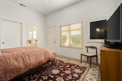 Beautiful 3BD/3BA home located in the heart of Rancho Mirage on Rancho Mirage Country Club in California - for sale on GolfHomes.com, golf home, golf lot