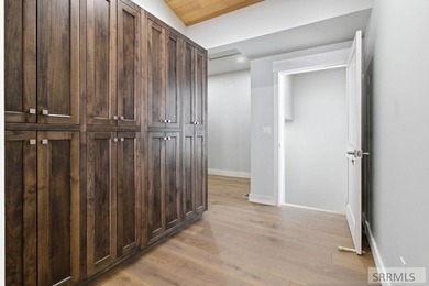 Beautiful & spacious custom home located in the desirable Teton on Teton Reserve in ID - for sale on GolfHomes.com, golf home, golf lot