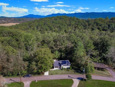 Remodeled 4Br/2.5Ba on Golf Course Rd across from Smokey Mtn on Smoky Mountain Country Club in Tennessee - for sale on GolfHomes.com, golf home, golf lot