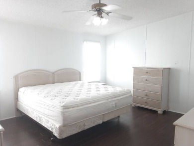 This updated 2 bed / 2 bath is move in ready.   Kitchen has new on Big Cypress Golf and Country Club in Florida - for sale on GolfHomes.com, golf home, golf lot