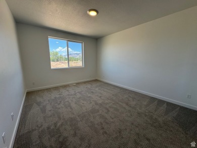 YOU'VE FOUND IT! DREAM HOME DREAM LOCATION *MOVE IN READY!!!** on Schneiters Riverside Golf Course in Utah - for sale on GolfHomes.com, golf home, golf lot
