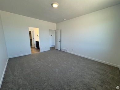YOU'VE FOUND IT! DREAM HOME DREAM LOCATION *MOVE IN READY!!!** on Schneiters Riverside Golf Course in Utah - for sale on GolfHomes.com, golf home, golf lot
