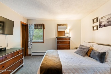 This beautifully maintained three bedroom, two and a half bath on The Hideout Golf in Pennsylvania - for sale on GolfHomes.com, golf home, golf lot