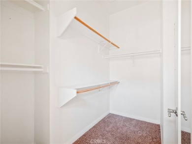 Call official listing agent Colleen Couse . BEAUTIFUL and BRGHT on Ashwood Golf Course in California - for sale on GolfHomes.com, golf home, golf lot