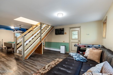 This beautifully maintained three bedroom, two and a half bath on The Hideout Golf in Pennsylvania - for sale on GolfHomes.com, golf home, golf lot