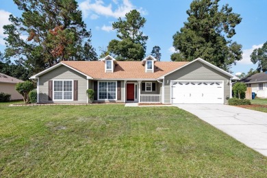 The beautiful curb appeal is the first thing you notice about on Turkey Creek Golf and Country Club in Florida - for sale on GolfHomes.com, golf home, golf lot