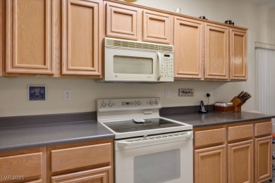 This popular 1,319 sq. ft. 2 bed, 2 bath Lancelot townhouse on Eagle Crest Golf Club in Nevada - for sale on GolfHomes.com, golf home, golf lot