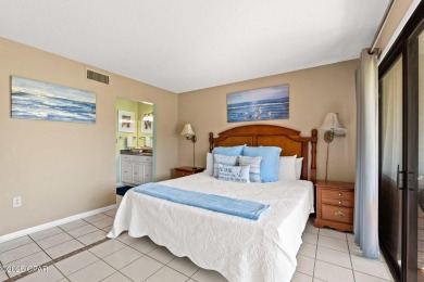 PRICE REDUCTION!!!  MOTIVATED SELLER!!!  FRESH NEW LOOK!!! on Edgewater Beach Resort in Florida - for sale on GolfHomes.com, golf home, golf lot