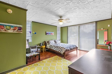 Beautiful first-floor corner unit overlooking the golf course in on Palm-Aire Country Club and Resort - Palms in Florida - for sale on GolfHomes.com, golf home, golf lot