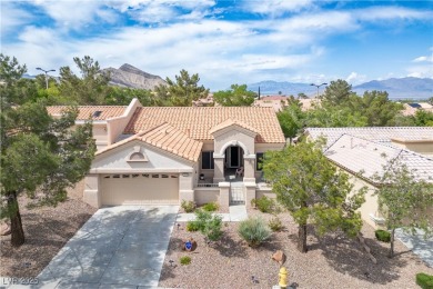This popular 1,319 sq. ft. 2 bed, 2 bath Lancelot townhouse on Eagle Crest Golf Club in Nevada - for sale on GolfHomes.com, golf home, golf lot