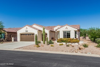 Step into the easy pace of Quail Creek living in this inviting on Quail Creek Country Club  in Arizona - for sale on GolfHomes.com, golf home, golf lot