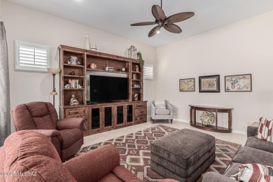 Step into the easy pace of Quail Creek living in this inviting on Quail Creek Country Club  in Arizona - for sale on GolfHomes.com, golf home, golf lot