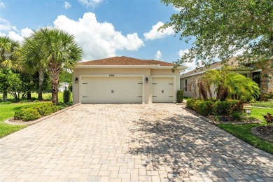 Under contract-accepting backup offers. Fully Furnished Corner on Stonegate Golf Club in Florida - for sale on GolfHomes.com, golf home, golf lot