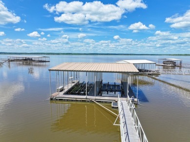 CUSTOM Patricia Island 5/5/3 Waterfront Estate-type Home with on Patricia Island Golf Club in Oklahoma - for sale on GolfHomes.com, golf home, golf lot