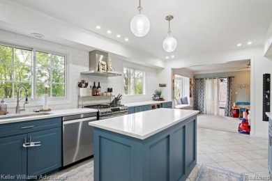 OFFER DEADLINE: 5/10 BY 9 AM. AGENTS, PLEASE READ REALTOR on Idyl Wyld Country Club in Michigan - for sale on GolfHomes.com, golf home, golf lot