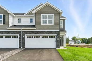 MODEL HOME FOR SALE! JP Brooks presents the Grandview END UNIT on Pheasant Acres Golf Club in Minnesota - for sale on GolfHomes.com, golf home, golf lot