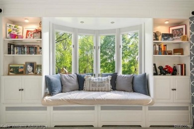 OFFER DEADLINE: 5/10 BY 9 AM. AGENTS, PLEASE READ REALTOR on Idyl Wyld Country Club in Michigan - for sale on GolfHomes.com, golf home, golf lot