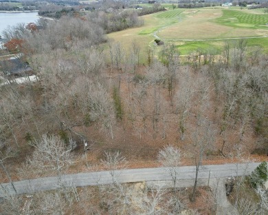 Build your dream home on this stunning golf course lot in the on Peninsula Golf Resort in Kentucky - for sale on GolfHomes.com, golf home, golf lot