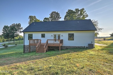 Welcome to a golfer's paradise where everyday living meets on The Crossings Golf Club in Tennessee - for sale on GolfHomes.com, golf home, golf lot
