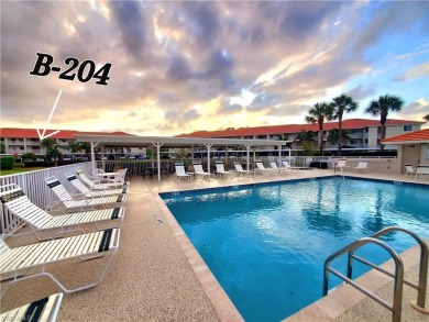 Wow new price to convince it's time to buy this updated *Super on Glen Eagle Golf and Country Club in Florida - for sale on GolfHomes.com, golf home, golf lot