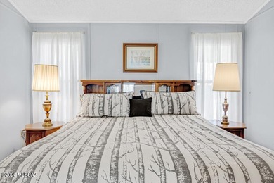 Very nice light and bright 1988 2-bedroom, 2-bath home featuring on Tucson Estates Golf Course in Arizona - for sale on GolfHomes.com, golf home, golf lot