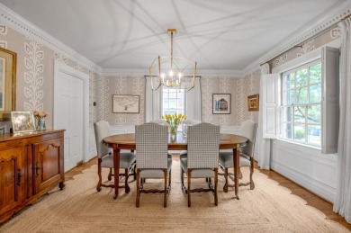 Welcome to this charming 1.5-story home in the highly on Idle Hour Country Club in Kentucky - for sale on GolfHomes.com, golf home, golf lot
