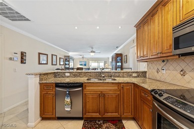 MYERLEE GOLFSIDE EAST - Beautiful 3BR/2.5BA End Unit that has on Myerlee Country Club in Florida - for sale on GolfHomes.com, golf home, golf lot