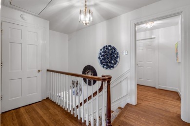 Welcome to this charming 1.5-story home in the highly on Idle Hour Country Club in Kentucky - for sale on GolfHomes.com, golf home, golf lot