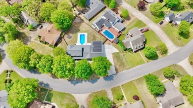 Fully remodeled, all-electric home with nearly 5,000 sq ft of on The Course at River Oaks in Arkansas - for sale on GolfHomes.com, golf home, golf lot