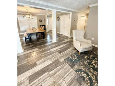 Fully remodeled, all-electric home with nearly 5,000 sq ft of on The Course at River Oaks in Arkansas - for sale on GolfHomes.com, golf home, golf lot