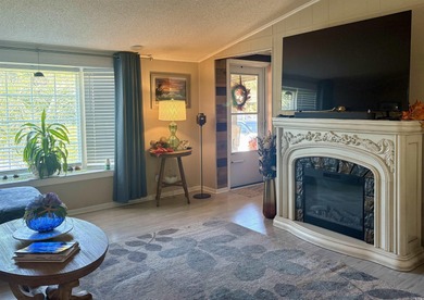 2 bedroom 2 bath renovated and very well maintained home located on Indigo Creek Golf Club in South Carolina - for sale on GolfHomes.com, golf home, golf lot