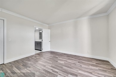 Totally remodeled 2/2 condo from top to bottom in Sunrise Lakes on Sunrise Lakes Phase IV Golf Course in Florida - for sale on GolfHomes.com, golf home, golf lot