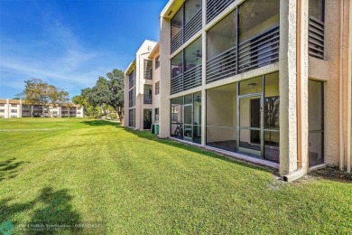 Totally remodeled 2/2 condo from top to bottom in Sunrise Lakes on Sunrise Lakes Phase IV Golf Course in Florida - for sale on GolfHomes.com, golf home, golf lot