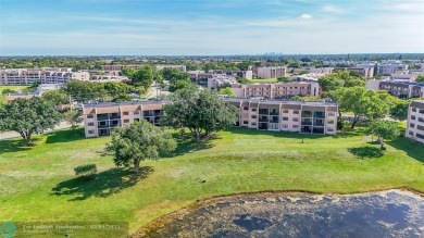 Totally remodeled 2/2 condo from top to bottom in Sunrise Lakes on Sunrise Lakes Phase IV Golf Course in Florida - for sale on GolfHomes.com, golf home, golf lot
