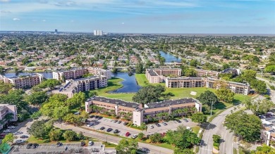 Totally remodeled 2/2 condo from top to bottom in Sunrise Lakes on Sunrise Lakes Phase IV Golf Course in Florida - for sale on GolfHomes.com, golf home, golf lot