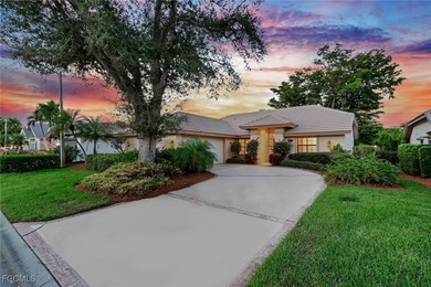 Light and Bright, clean, move-in ready! Not too big and not to on The Landings Yacht, Golf and Tennis Club in Florida - for sale on GolfHomes.com, golf home, golf lot