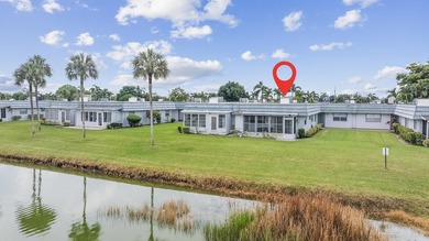 Beautiful 2-bedroom, 2-bath waterfront villa in the highly on Kings Point Golf - Executive in Florida - for sale on GolfHomes.com, golf home, golf lot