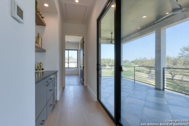 Welcome to 105 JE Hamilton, a stunning residence that offers on Vaaler Creek Golf Club in Texas - for sale on GolfHomes.com, golf home, golf lot