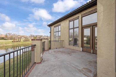 This 4 bed, 3.5 bath home is located in the San Poppi on Millwood Golf and Racquet Club in Missouri - for sale on GolfHomes.com, golf home, golf lot