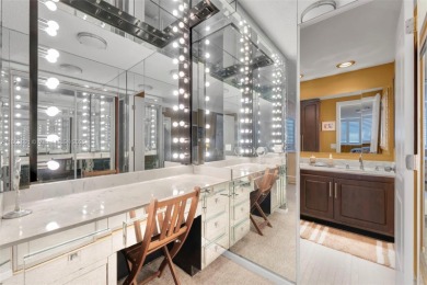 Beautifully updated 2-bed, 2-bath condo in an all-ages on Hillcrest Golf and Country Club in Florida - for sale on GolfHomes.com, golf home, golf lot
